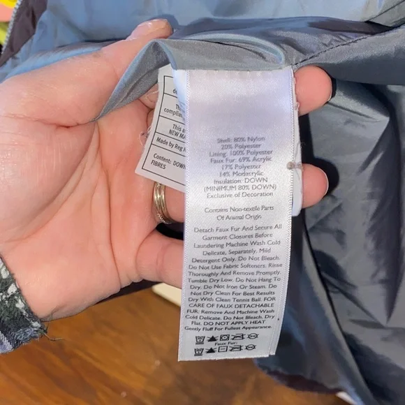 Eddie Bauer Women's Dark Quilted DOWN Puffer Jacket - Picture 9 of 9